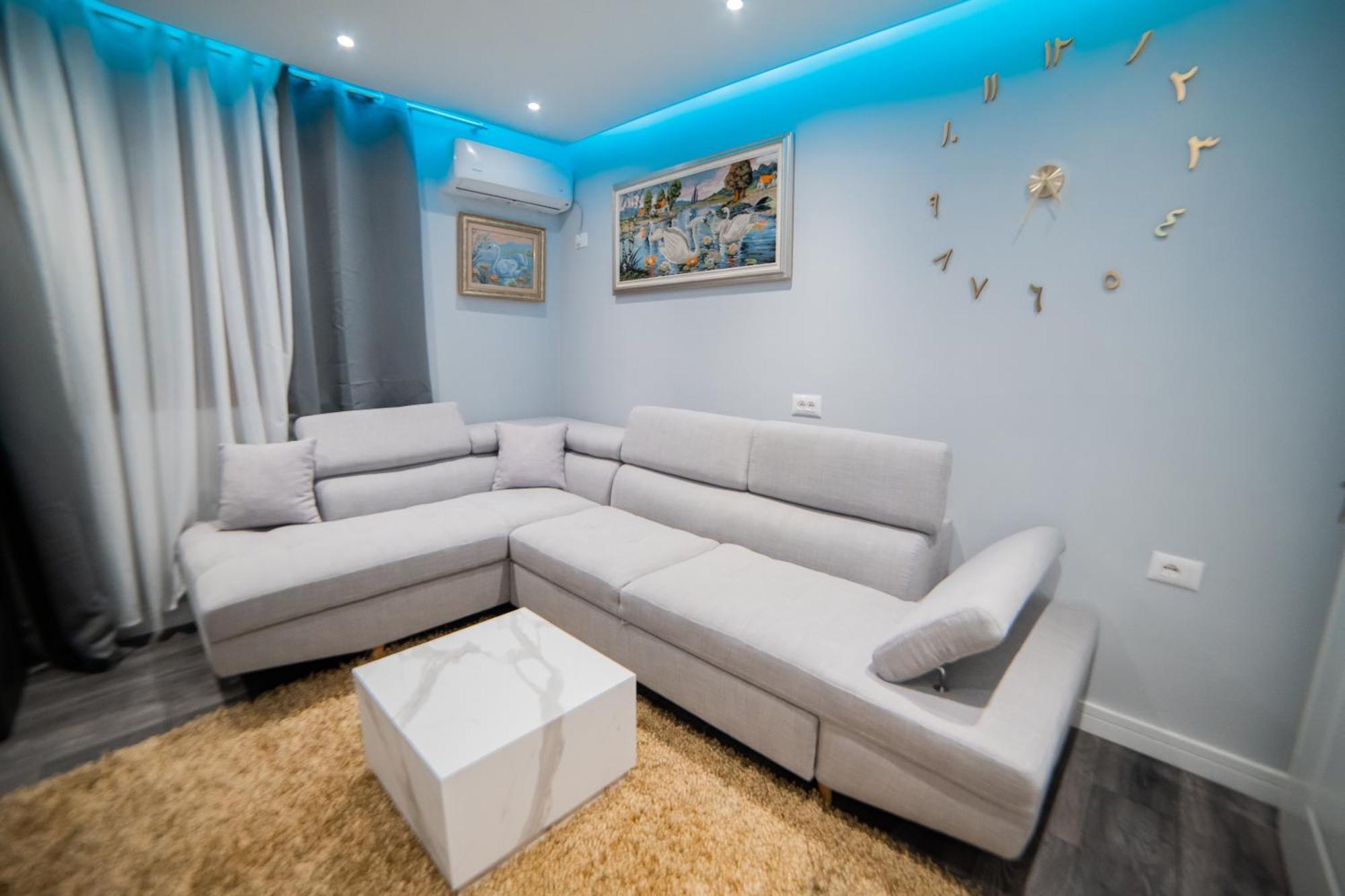 Luxury Apartment Square 21 Tirana Exterior foto